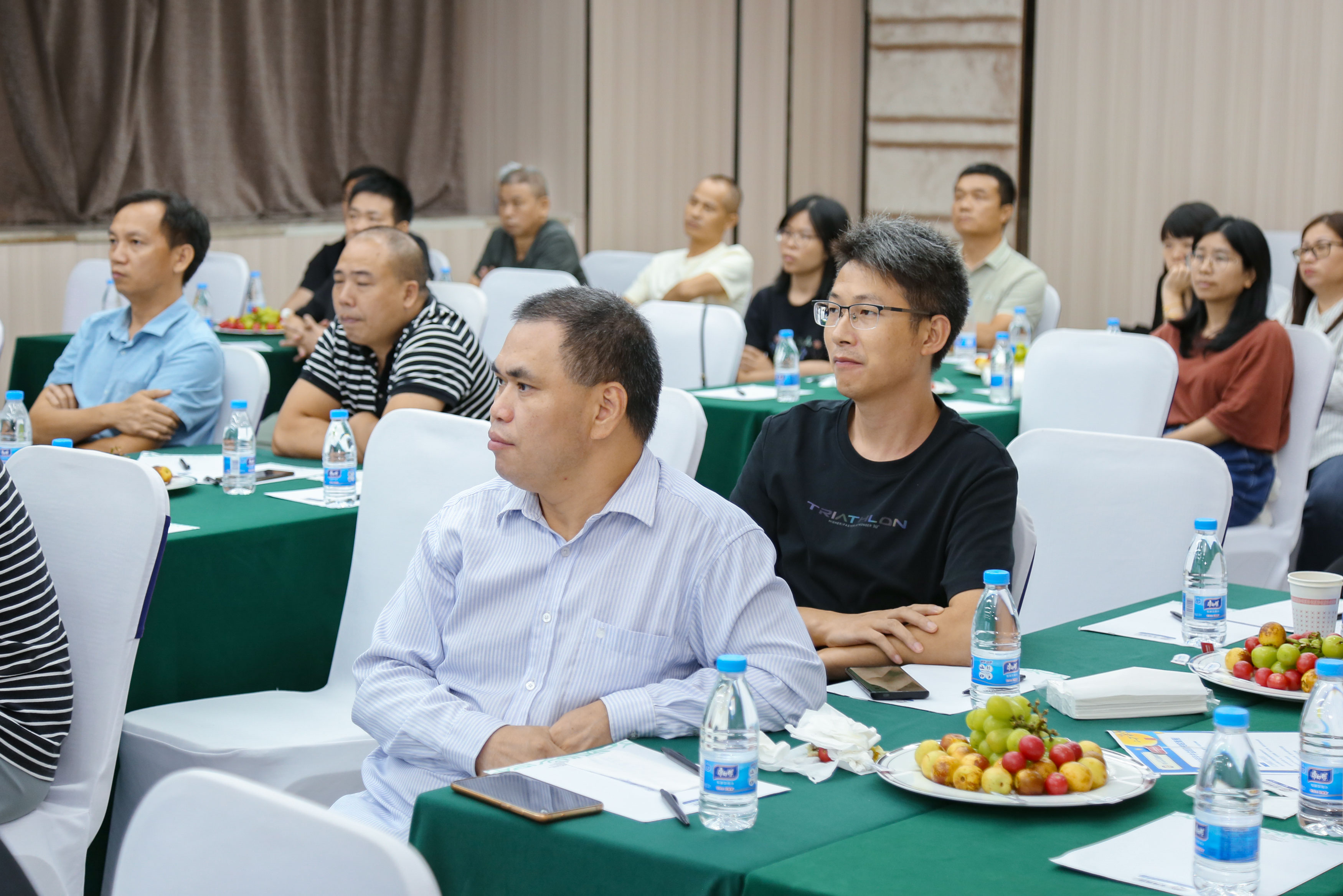 2024上半年總結(jié)會(huì)議：東莞市京福、京緯、京翼服裝有限公司，匯聚力量，逐浪前行...(圖27)